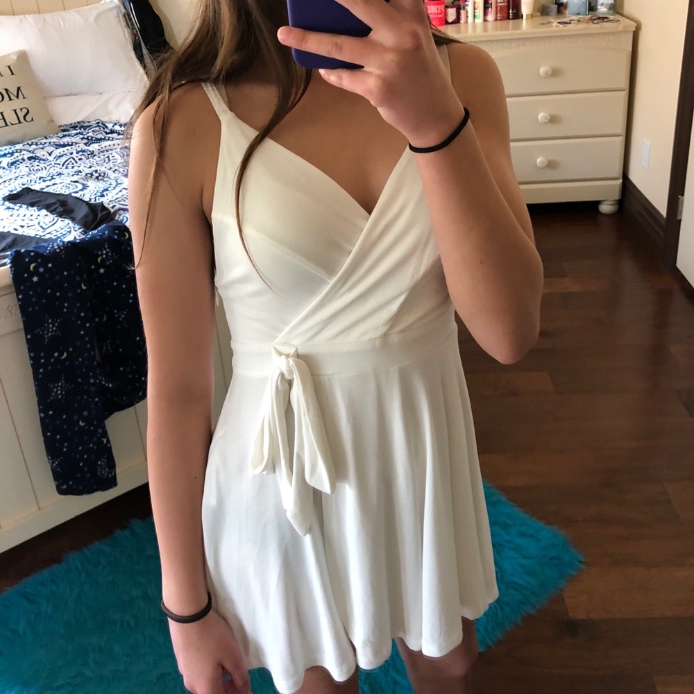 White urban outfitter dress/romper